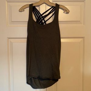 Lululemon workout tank